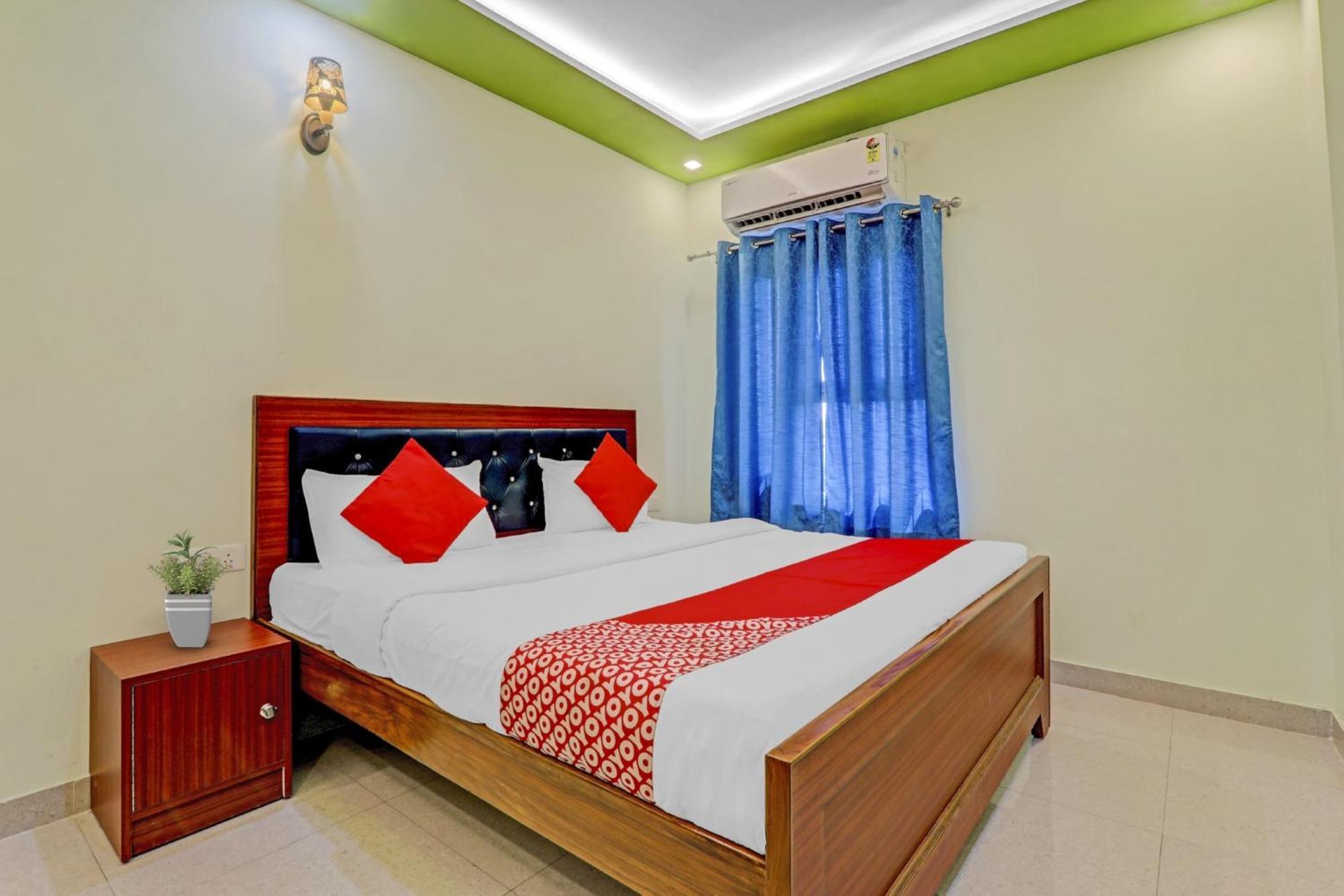 Hotel O Chauhan Palace Лакнау Екстериор снимка